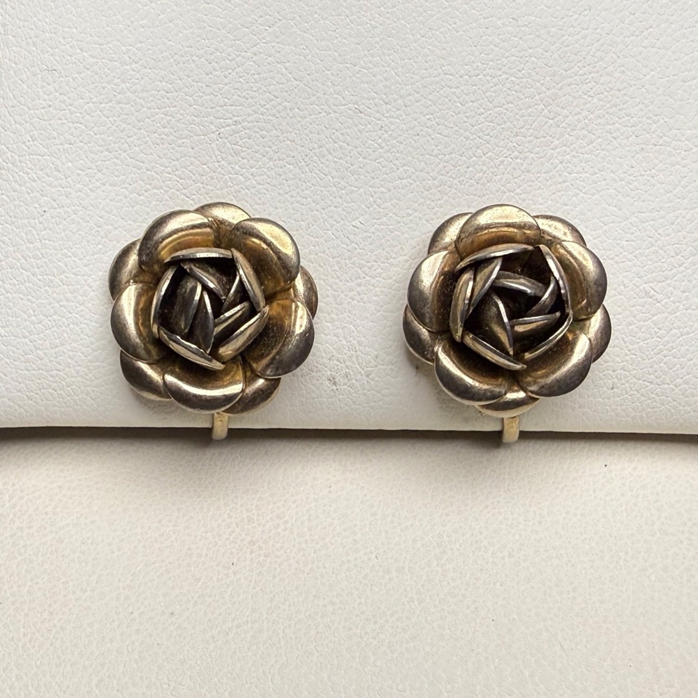 Vintage Gold Tone Rose Screwback Earrings Whimsical Romantic Floral Statement